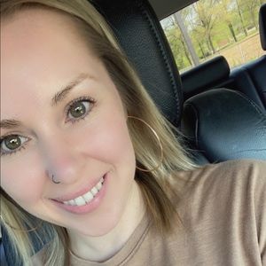 Meet your Posher, Terra